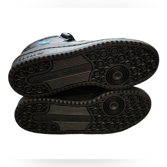 NEW Adidas Originals Forum Mid - Picture 7 of 9